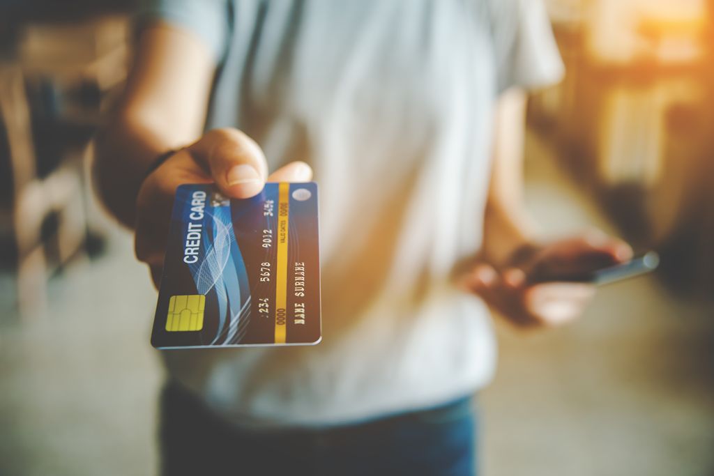 Cómo evitar el sobreendeudamiento con tarjetas revolving